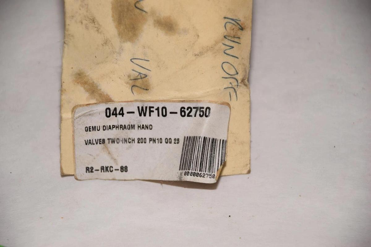 (New) GEMU 200 PN10 GG25 2-5/32" DIAPHRAGM VALVE  044-WF10-62750