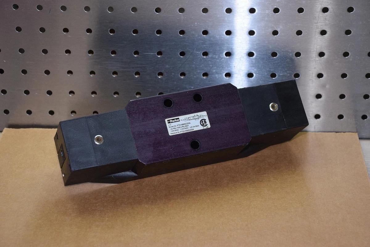 Used PARKER F7219BGC23A 145PSI 120V 50Hz HYDRAULIC VALVE