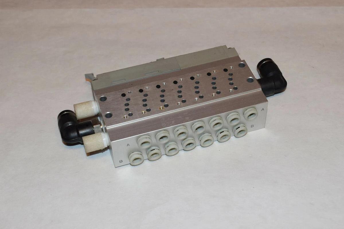 NEW SMC 41P SYJ 41PSYJ 7-STATION MANIFOLD 24V 26pin CONNECTOR