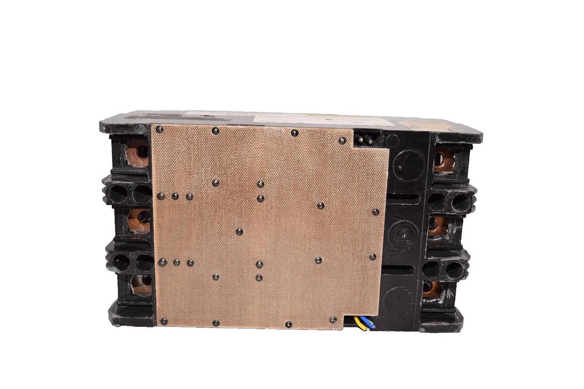 Used Square D 250A Circuit Breaker 0W6129A KH 250 Amp 3 Pole