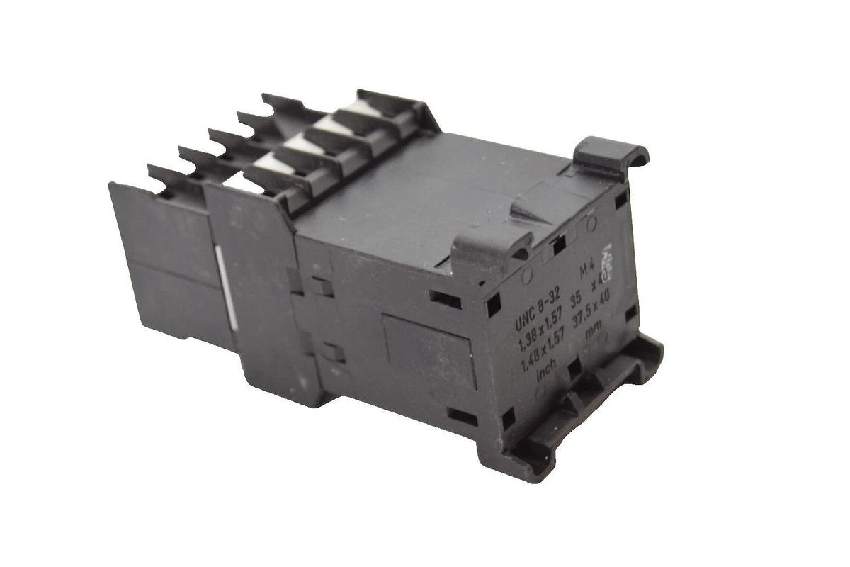 Used Siemens 10A Contactor 3TH2262-0AD2 3TH22620AD2