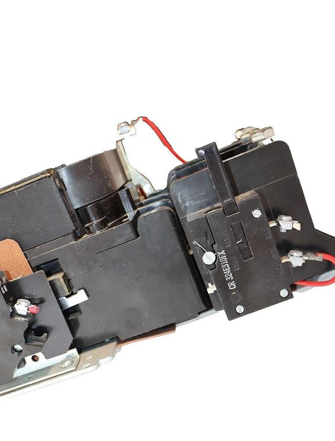 GE GENERAL ELECTRIC Size Sz 2 STARTER CR306E0**ABNA 600V 45A 115-120V Coil (NOS)