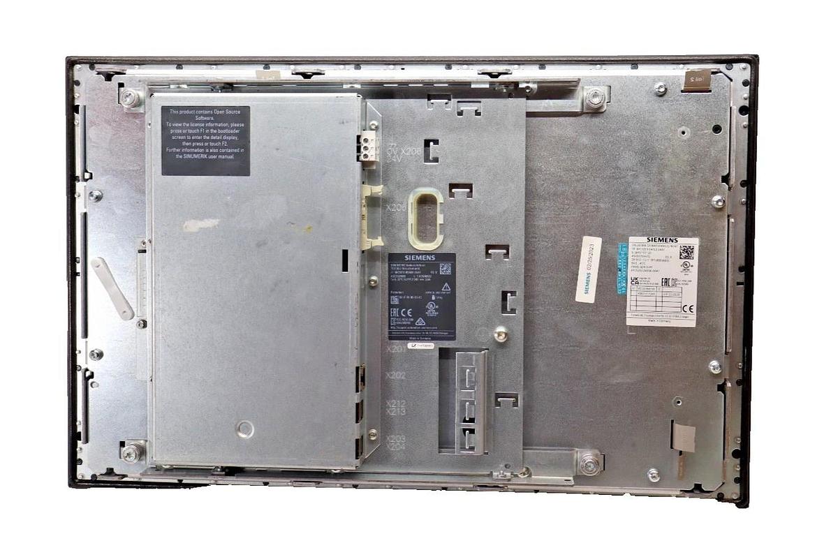 Used Siemens Sinumerik Operator PanelFront 6FC5203-0AF02-0AA1 TCU: 6FC5312-0DA00-1AA1