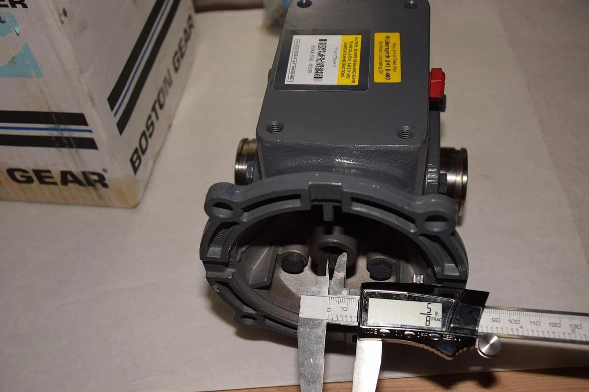 BOSTON GEAR HF72115ZTB5H3P16 1.72HP GEAR REDUCER RATIO 15 NEW
