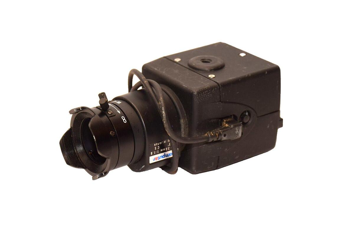 Used Pelco Ultria Hi-Res C10DN-6  Day/Night Security Camera CCTV with 1.8-3.6mm Lens