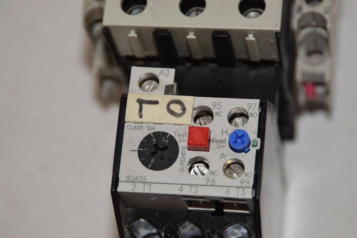 Used SIEMENS 3TF4422-0A..1 Sz Size 1 Starter 110/120v coil w/ Relay 3UA55 00-1H* 5-8A