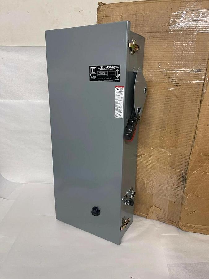 (New) Square D SCHNEIDER ELECTRIC 8940SSC2007V02SY74 AC pump control panel 30A