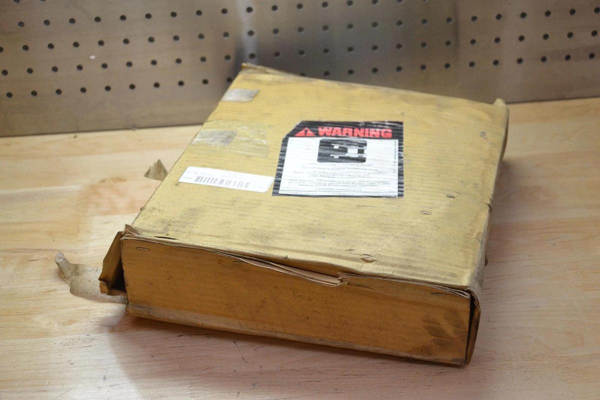 RSC 3 Row Rivited Chain CH-60-3Rx10' 60-3Rx10' 603R 10FT CH-60-3RCHAIN  (NEW)