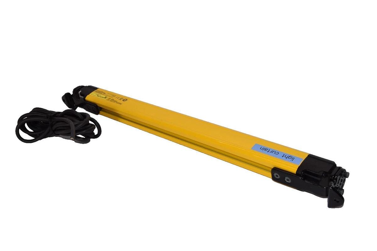 Used Keyence GL-R12L-R , GLR12LR Safety Light Curtain Receiver