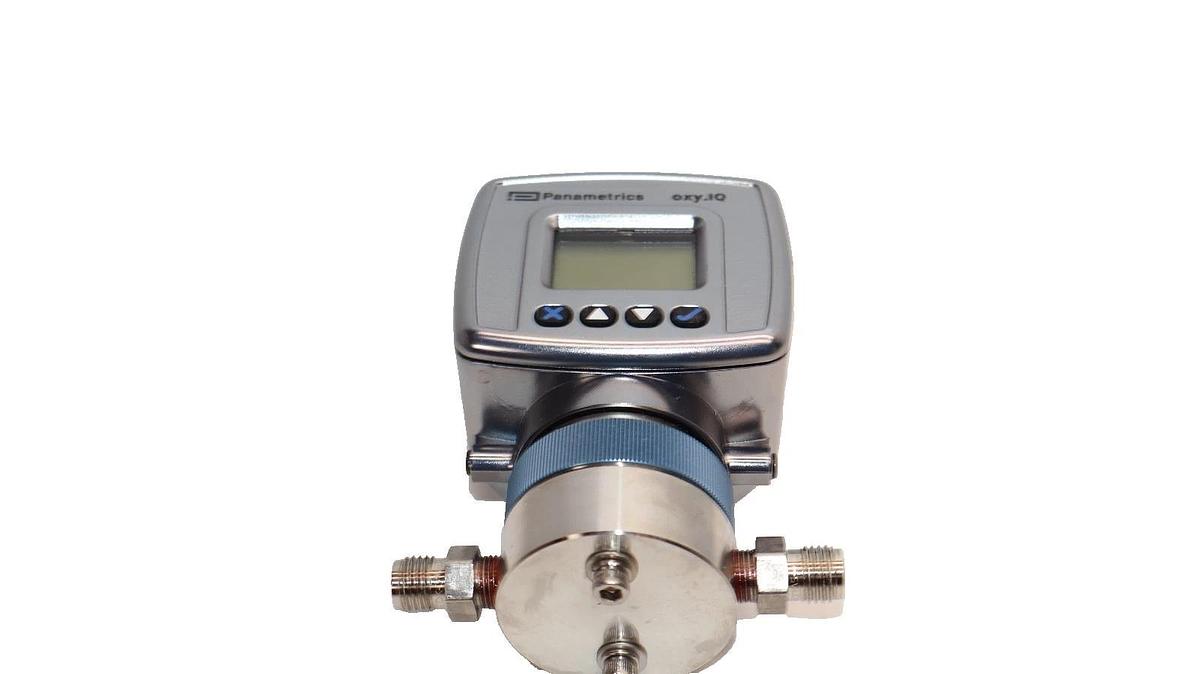 Panametrics LLC OXYIQ-511-000 Oxy.IQ Oxygen Analyzer Transmitter (New)