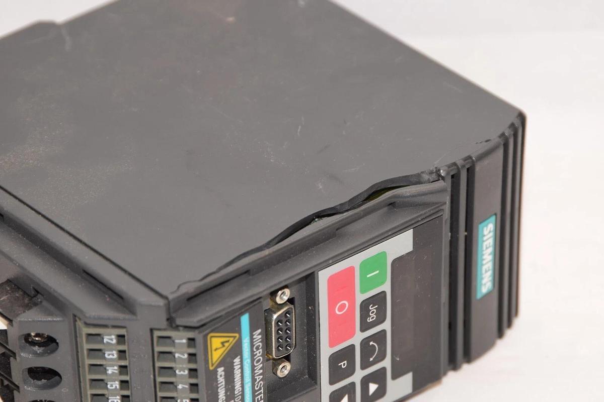 Used SIEMENS 6SE3210-7BA40 230V 1.8A Micromaster Vector Inverter