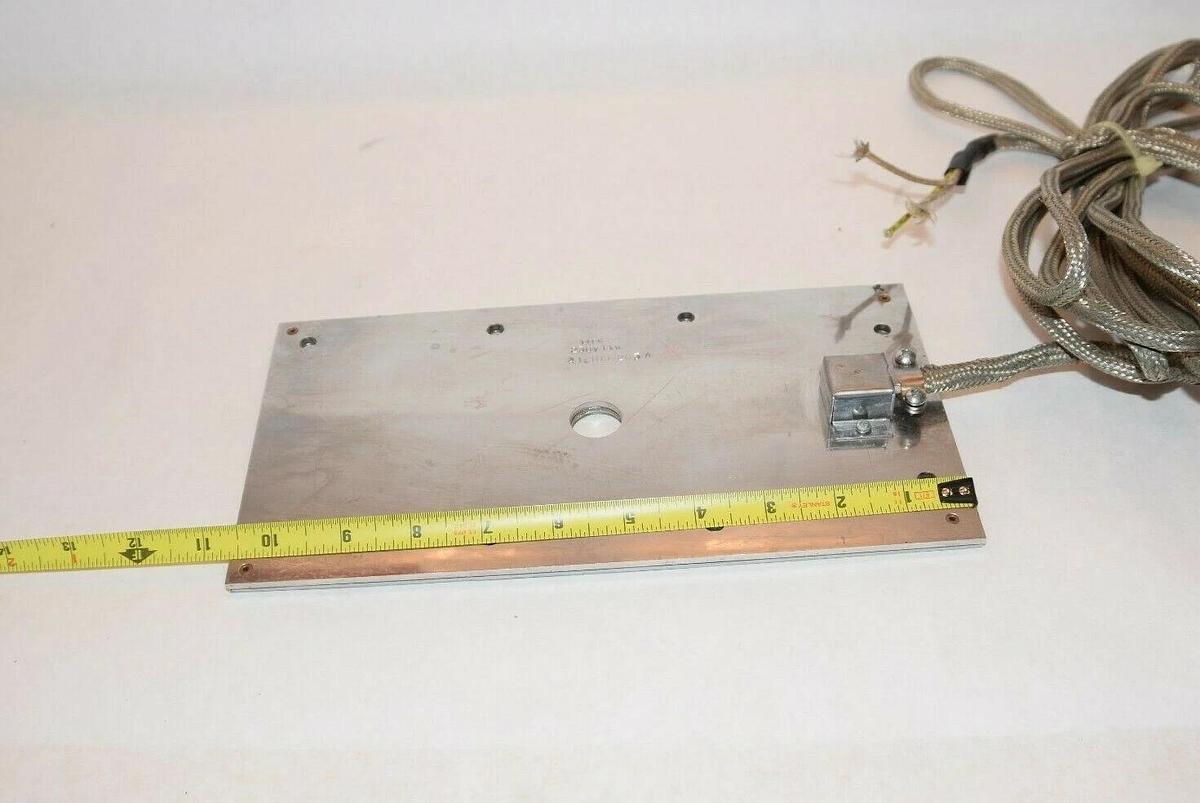 (NEW) ELEG 230V 1kW 41.105-203A Approx. 10.5" x 6" Heating Element Plate