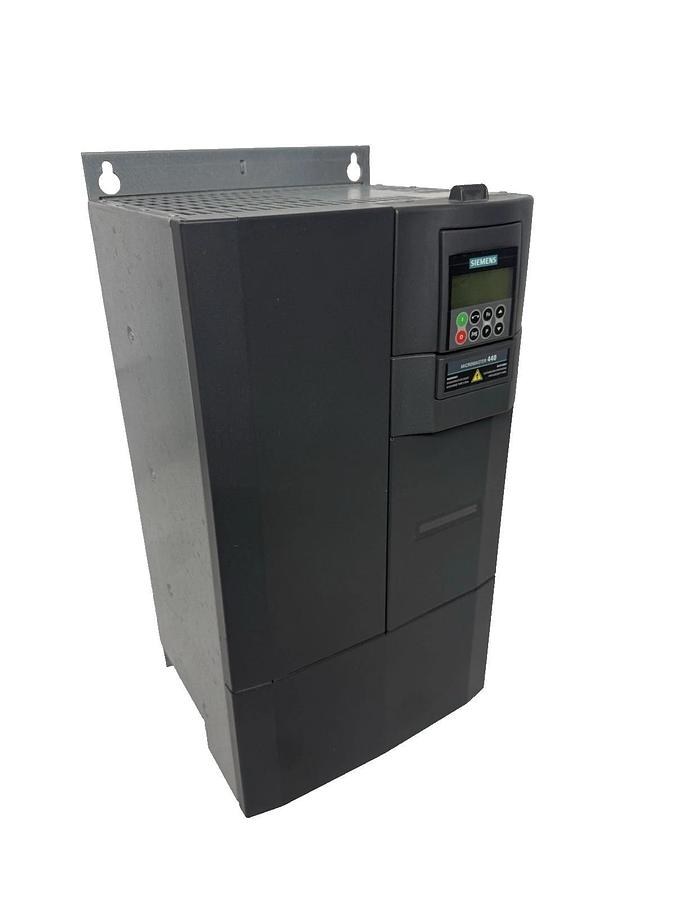 Used SIEMENS 6SE6440-2UC31-1DA1 Micromaster 440 42A 0-650Hz Inverter Drive
