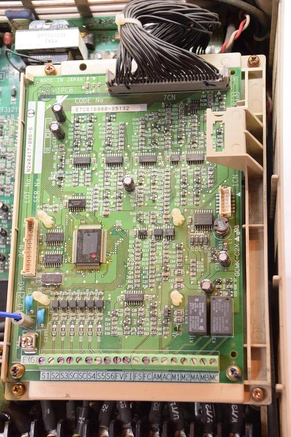 Used YASKAWA ELECTRIC CIMR-P5M5015 50151F 3Ph 500-600V 28Amp AC Drive