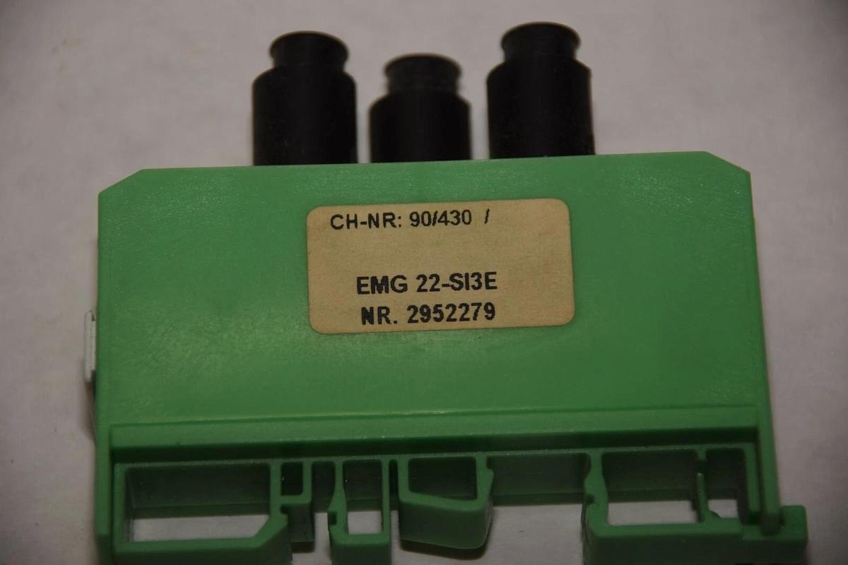 Used PHOENIX CONTACT EMG 22-SI3E 2952279 3 CARTRIDGE FUSE MODULE