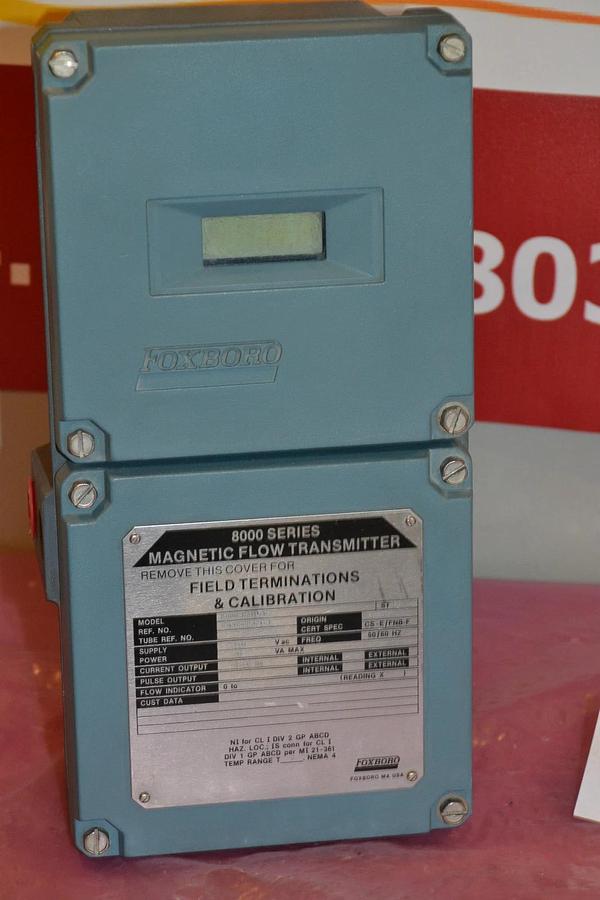 Used FOXBORO MAGNETIC FLOW TRANSMITTER 8000 SERIES 8000-PA13-G 8000 PA13 G 8000PA13G