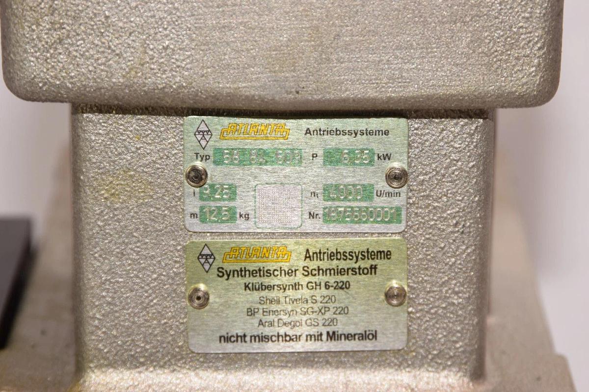 Used ATLANTA 58 84 509 635kw 4000U/min Gear Reducer *Chipped*