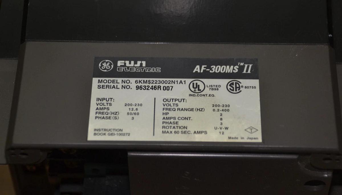 Used GE FUJI AF-300 6KM$223002N1A1 AF-300M$ 2HP 230VAC DRIVE