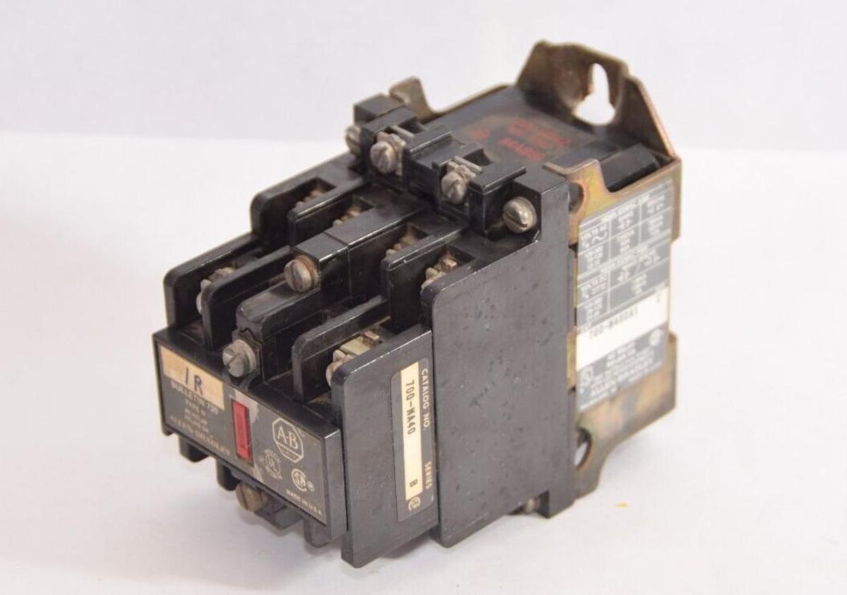 Used ALLEN BRADLEY 700-N400A1 Series C 120V Coil Control Relay
