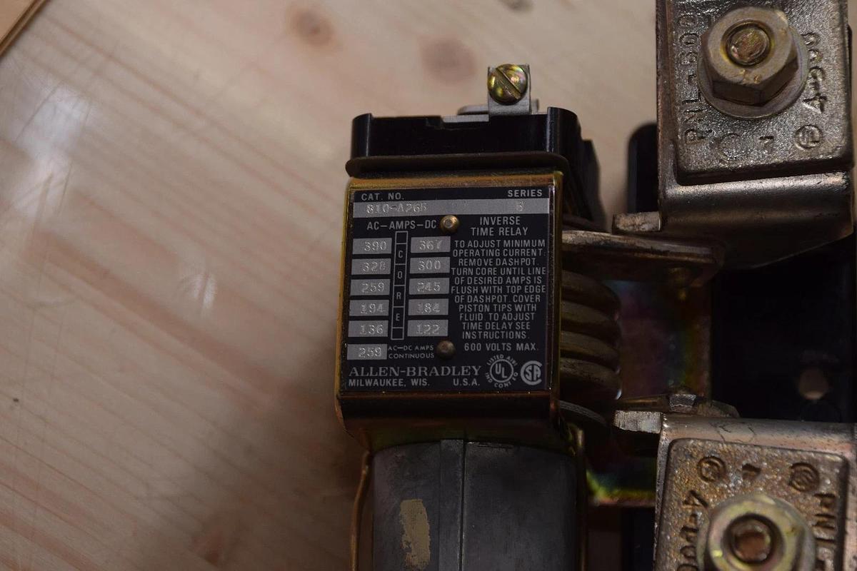 NEW IN BOX ALLEN BRADLEY 810-A26B INVERSE TIME MAGNETIC OVERLOAD RELAY