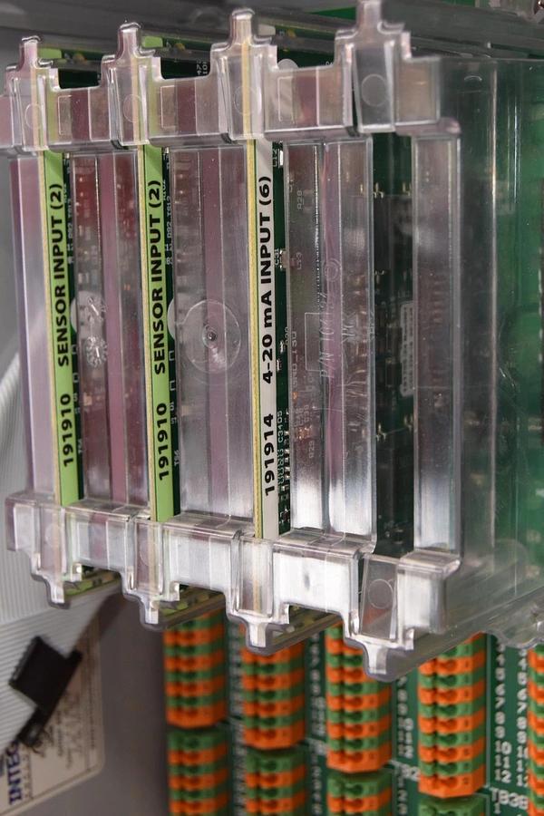 Used Walchem Cooling Tower Controller  WCT900PAADNNNPAFHNN-C 100-240Vac 13A USA