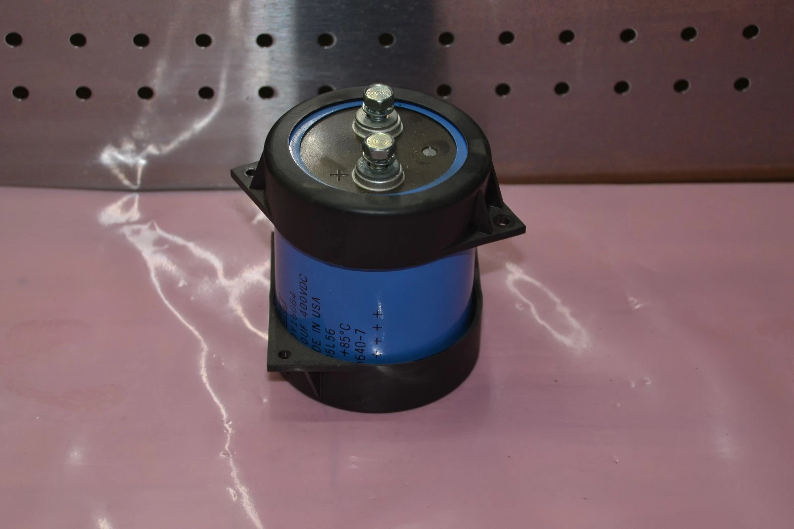 Used NIPPON CHEMI-CON CAPACITOR 2700UF 400VDC MODEL 36DY15064