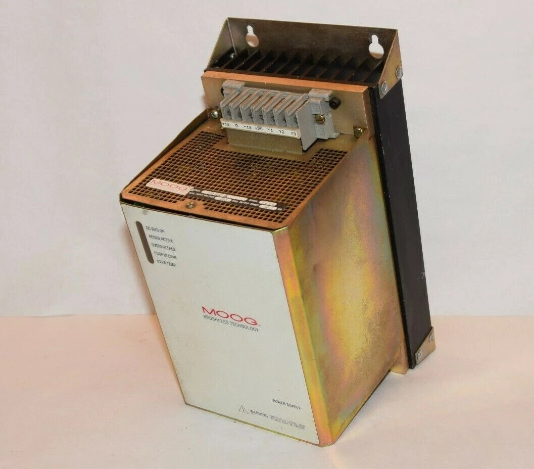 Used MOOG 150-104A 150104A 15Kw 230V Brushless Servo Power Supply