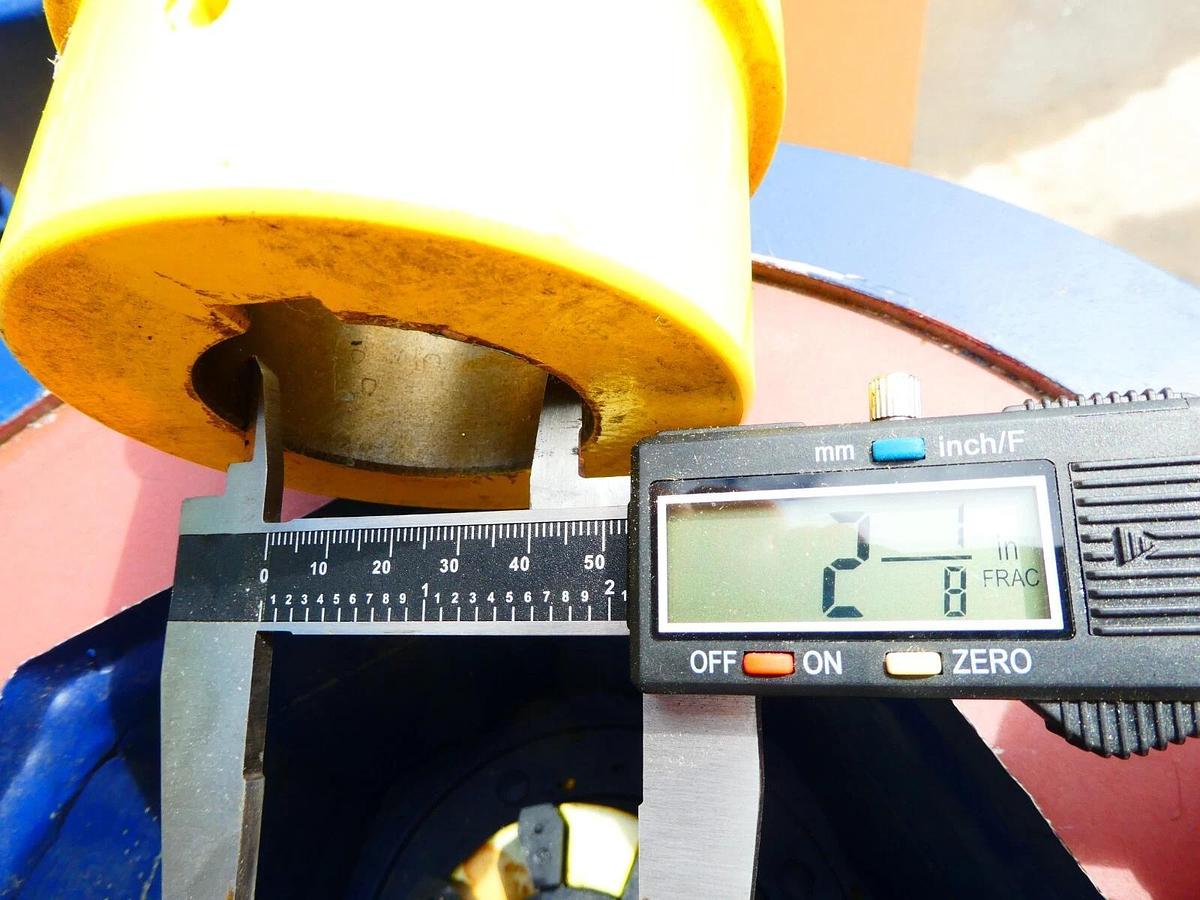 Used Flender flat Gearbox NFJ/46188006-0310-003/2018 H3 SV 05 37kW I= 32,975:1 (New)