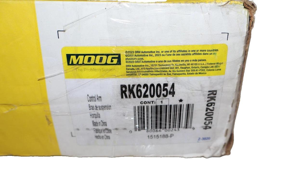 Moog RK620054 , 78425098 Front Upper Control Arm & Ball Joint 01-06 Chevy (New)
