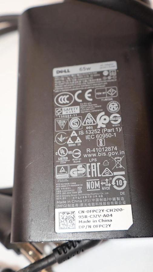 Used DELL HA65NM130 100-240V 1.7A , 65W AC Adapter