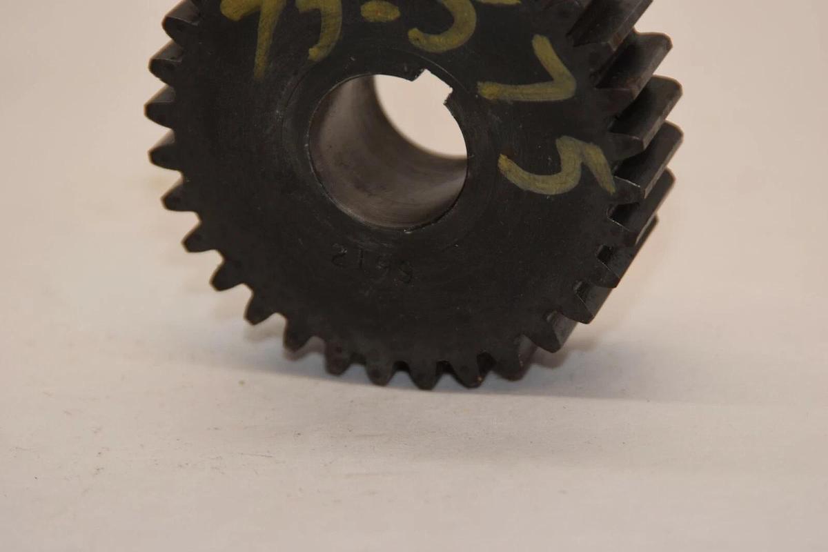 (NEW) 2199 7/8" Bore 2-27/32" osd 32 Tooth Gear