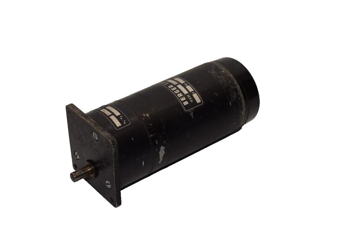 Used BERGER LAHR 220V 60Hz 0,6uF 900u/M 65K rsm E 60u/min n1:n2 15 Stepper Motor
