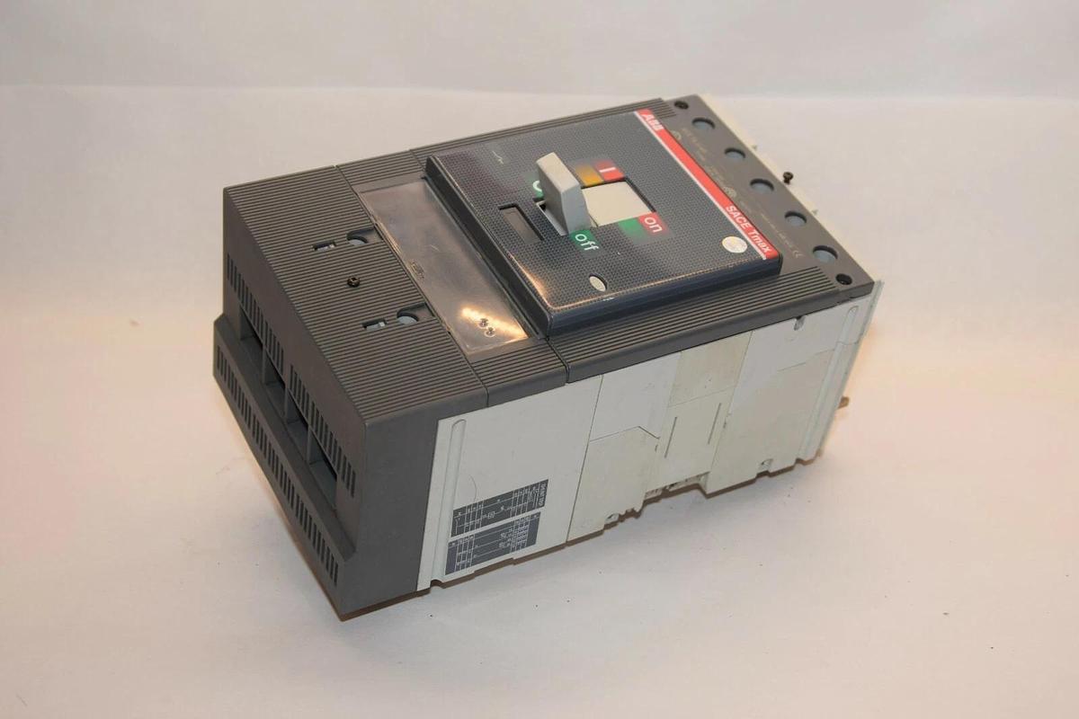 (New)  ABB SACE TMAX T5 L-D 400 T5L-D400 3P Circuit Breaker