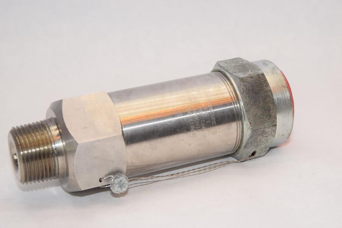 (NEW) HENRY TECHNOLOGIES 5345N 1" 300psi Pressure Relief Valve