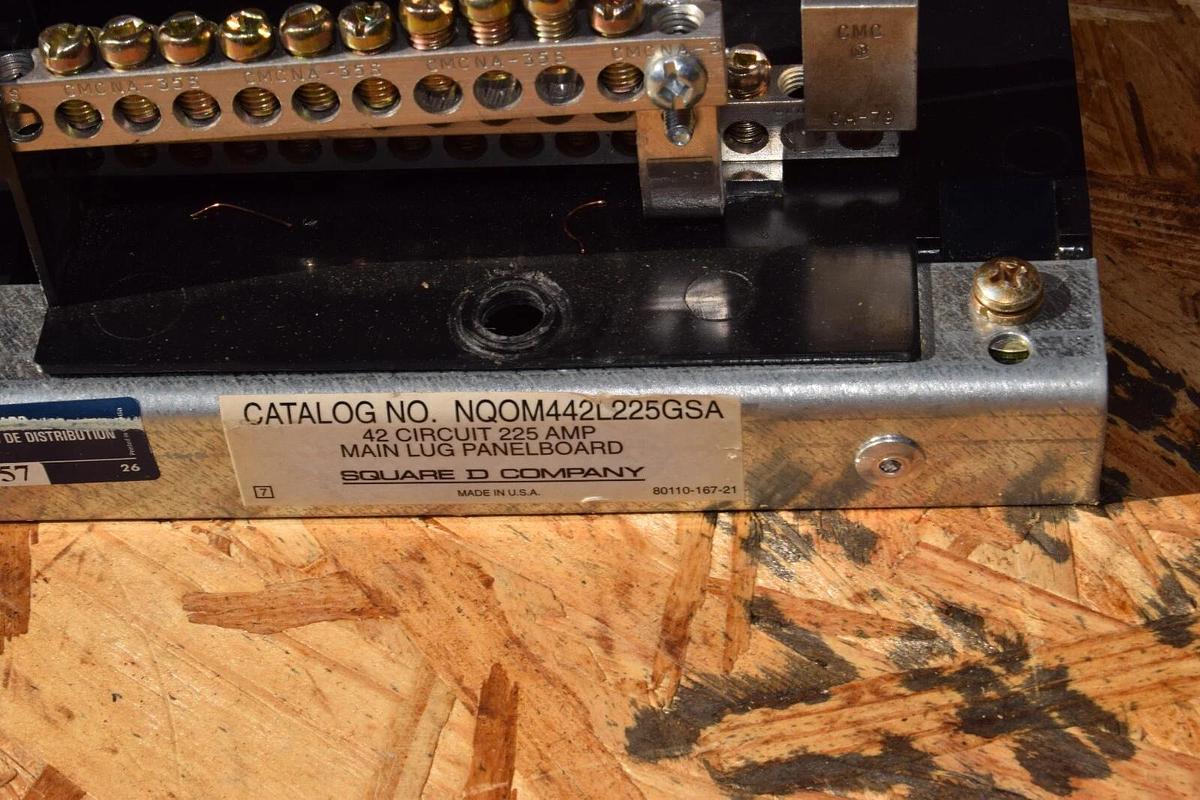 Used Square D 42 Circ 225A Main Lug Panelboard Interior NQOM442L225GSA 3ph 20a & 30a