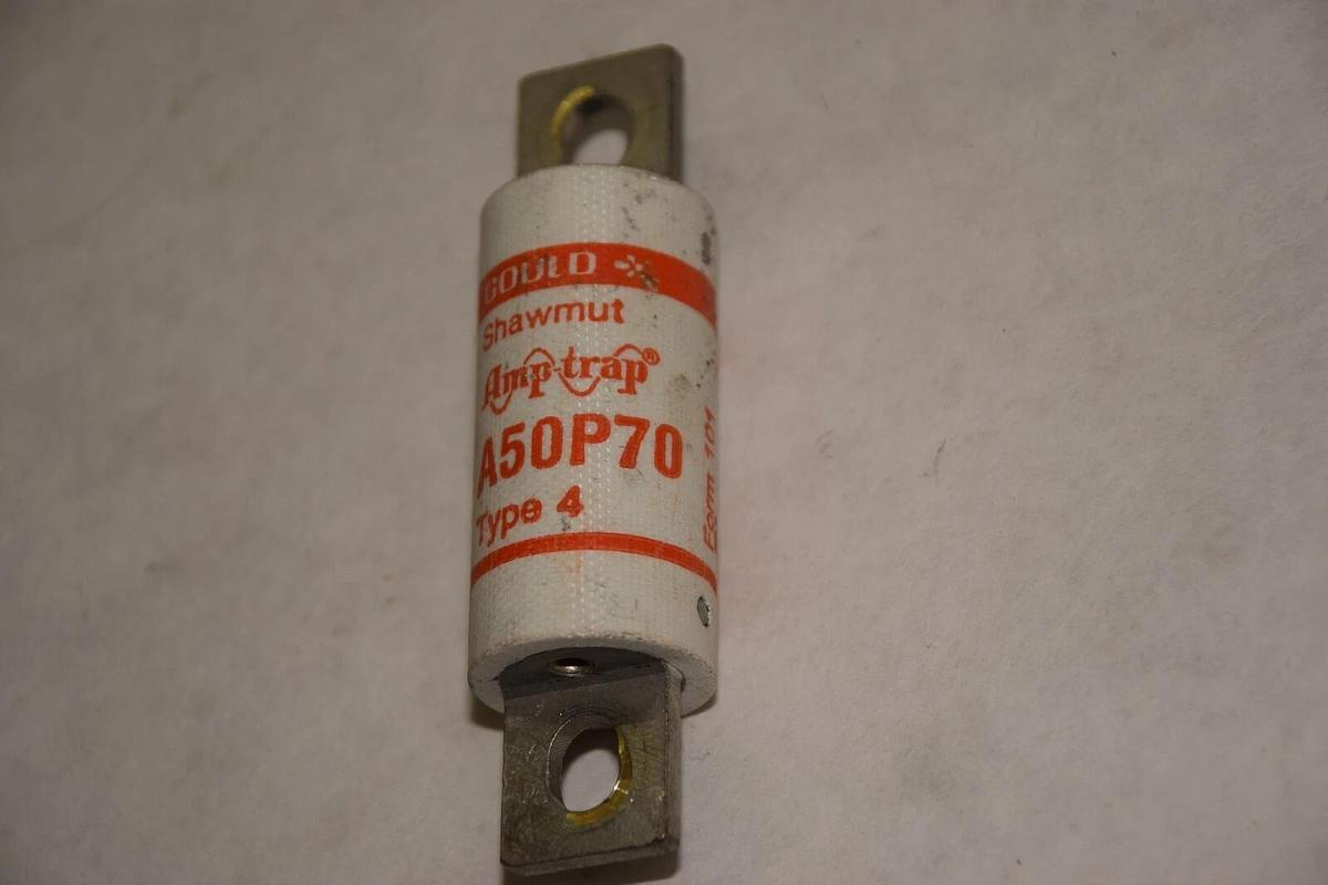 Used GOULD SHAWMUT A50P70 70A 500VAC AMPTRAP TYPE 4 FUSE