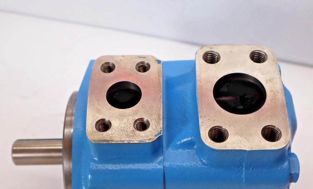 Vickers EATON Hydraulic Vane Pump 25V21A 1A22R 25V21A1A22R (NOS)
