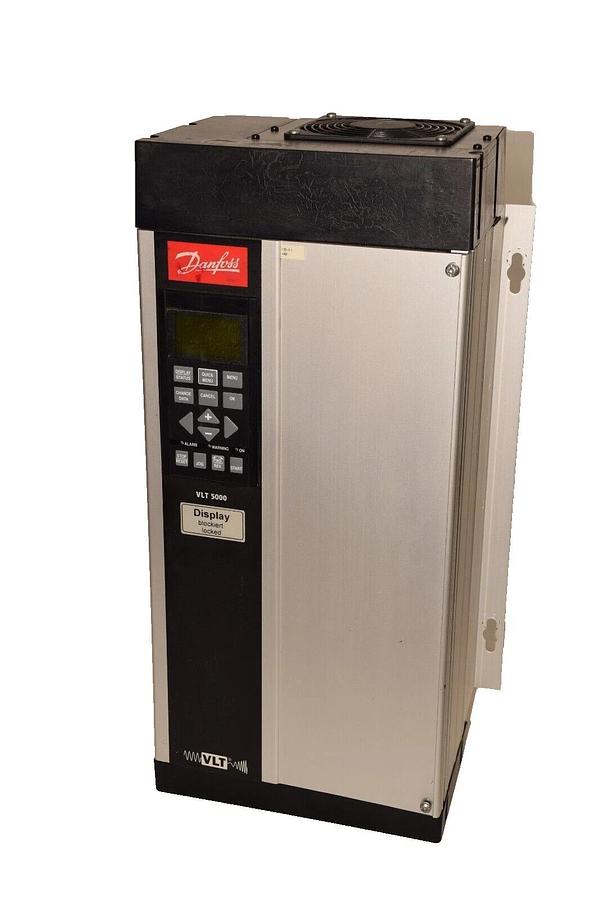 Used DANFOSS VLT5011PT5C54SBR1DLF00A00C0 VLT 5000 12.2kVa Drive