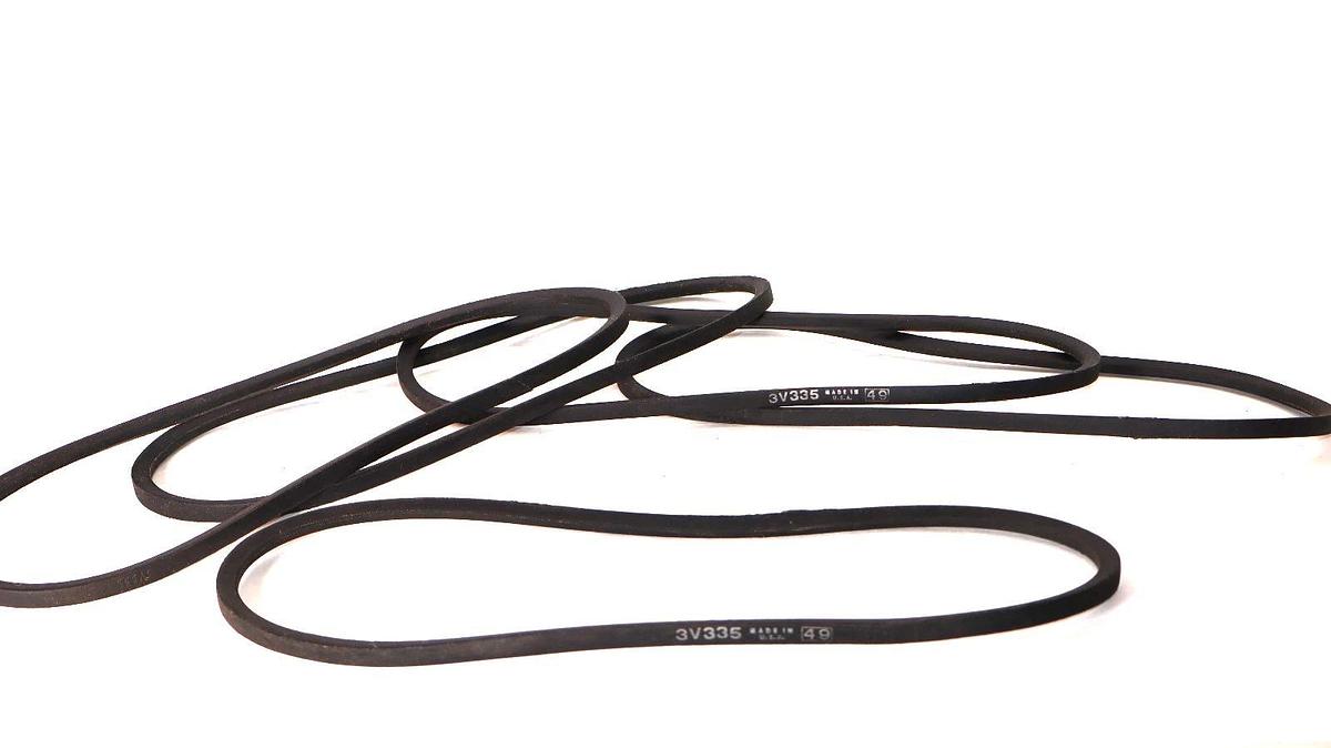 (NEW - Lot of 5) 3V335 V-Belt USA