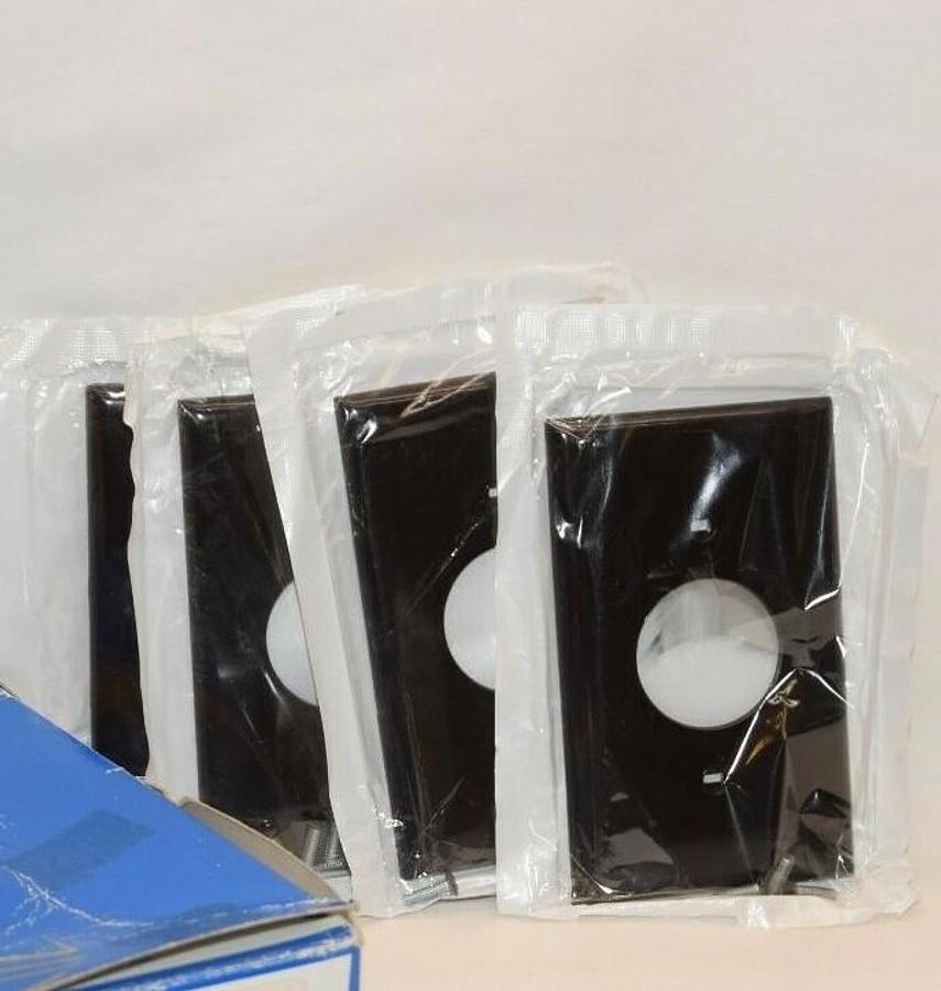 (NEW - Lot of 4) LEVITON OI36C0 Brown Receptacle Cover