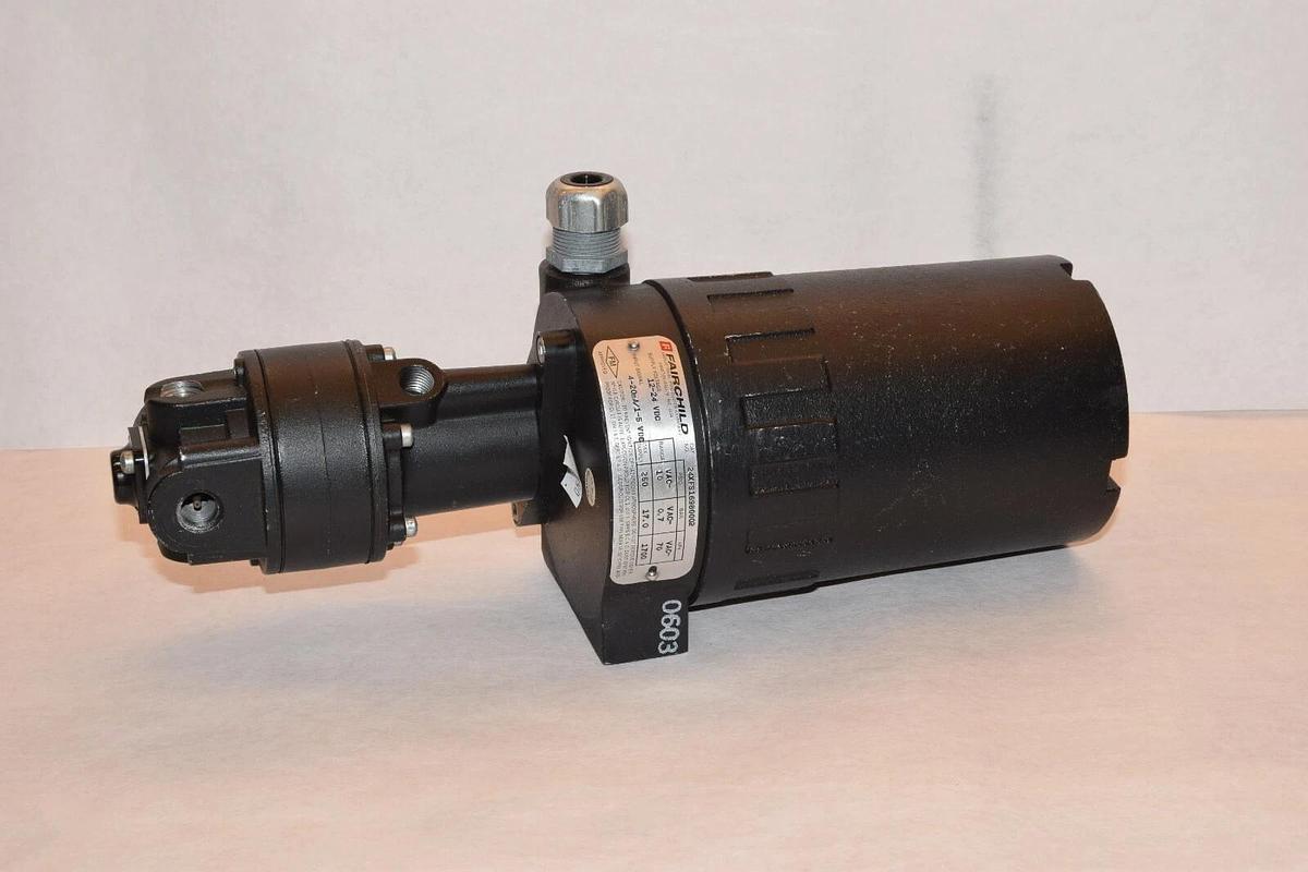 (New) FAIRCHILD 24XFS16980002 12-24 VDC 4-20MA / 1-5 VDC EB-18610-1 FACTORY