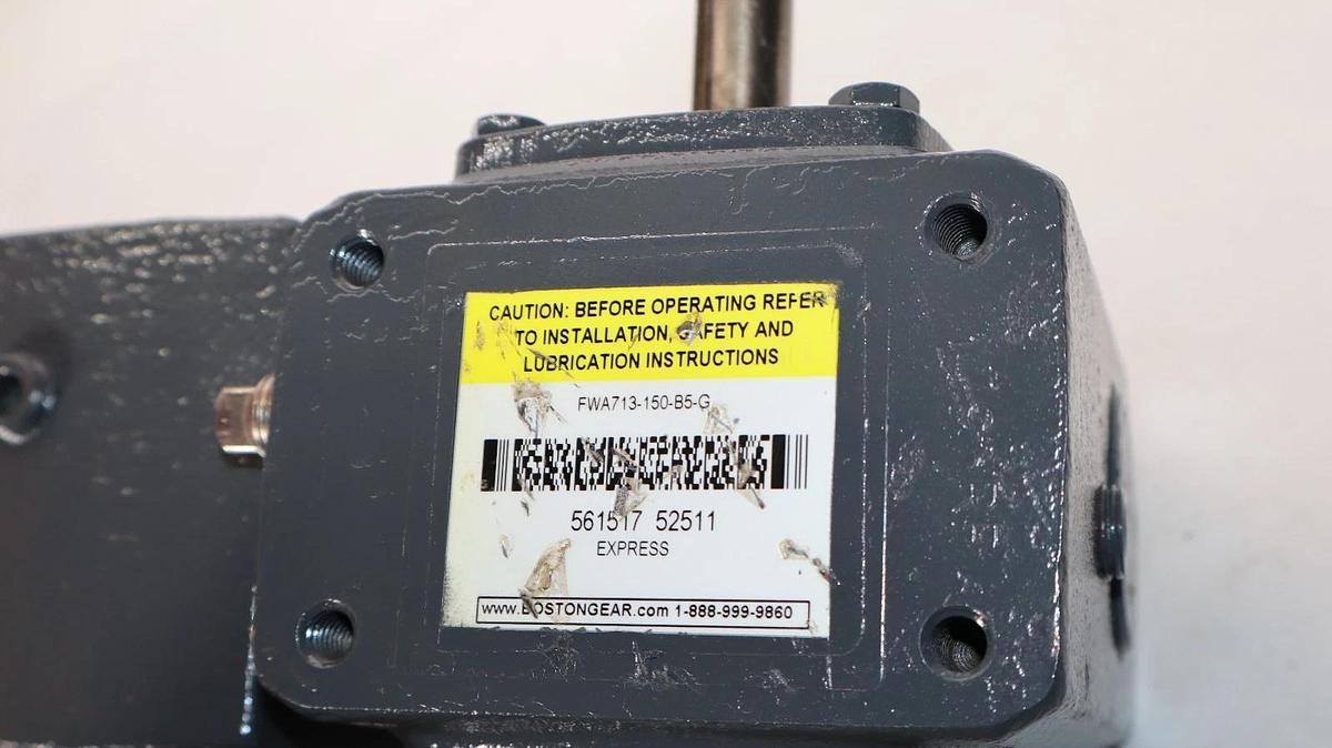 Boston Gear Box Speed Worm Reducer FWA713-150-B5-G Right Angle 150:1  (NOS)