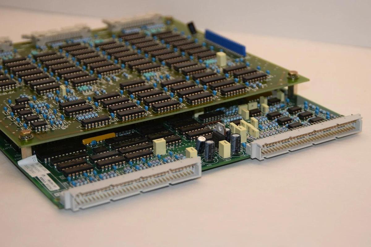 (NEW) MERLIN GERIN, CROZ_US 6740838 6739840 Croz_7000 34004968 Control Board