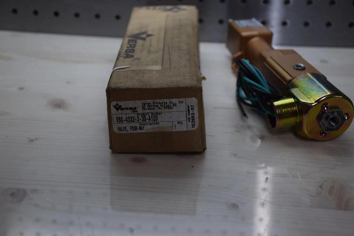 VERSA VSG-4332-3-30-A120 VSG4332330A120 1/4" 4-WAY SOLENOID VALVE NEW