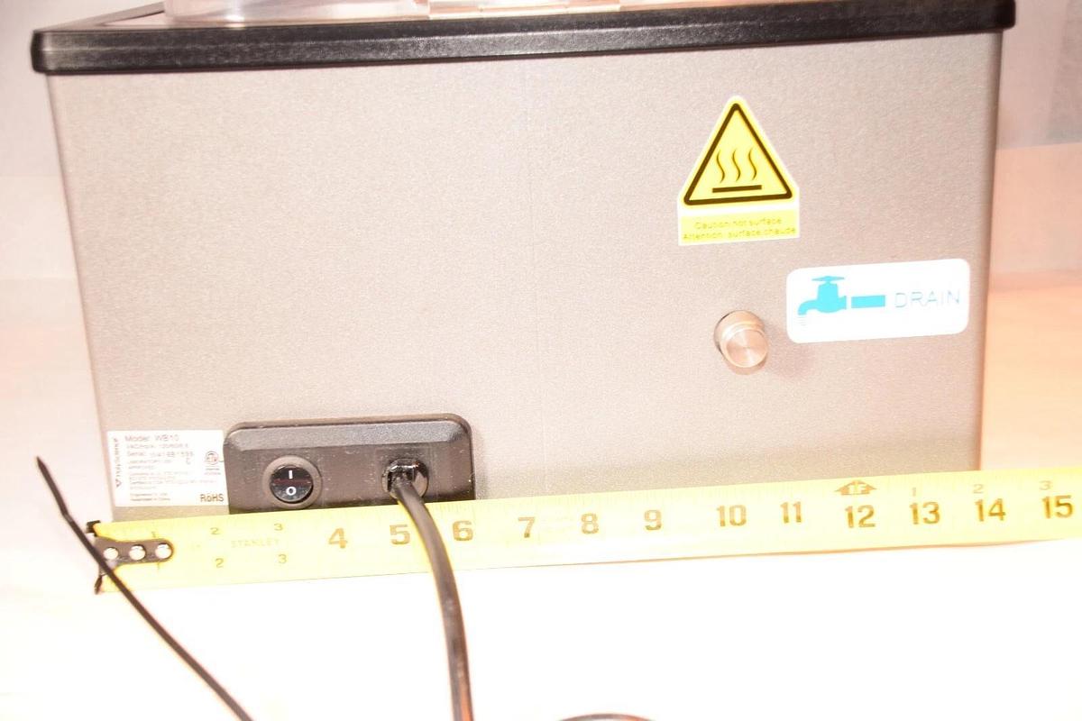 Used PolyScience WB10 10L 10 Liter General Purpose Digital Water Bath 120VAC 8.6A Lid