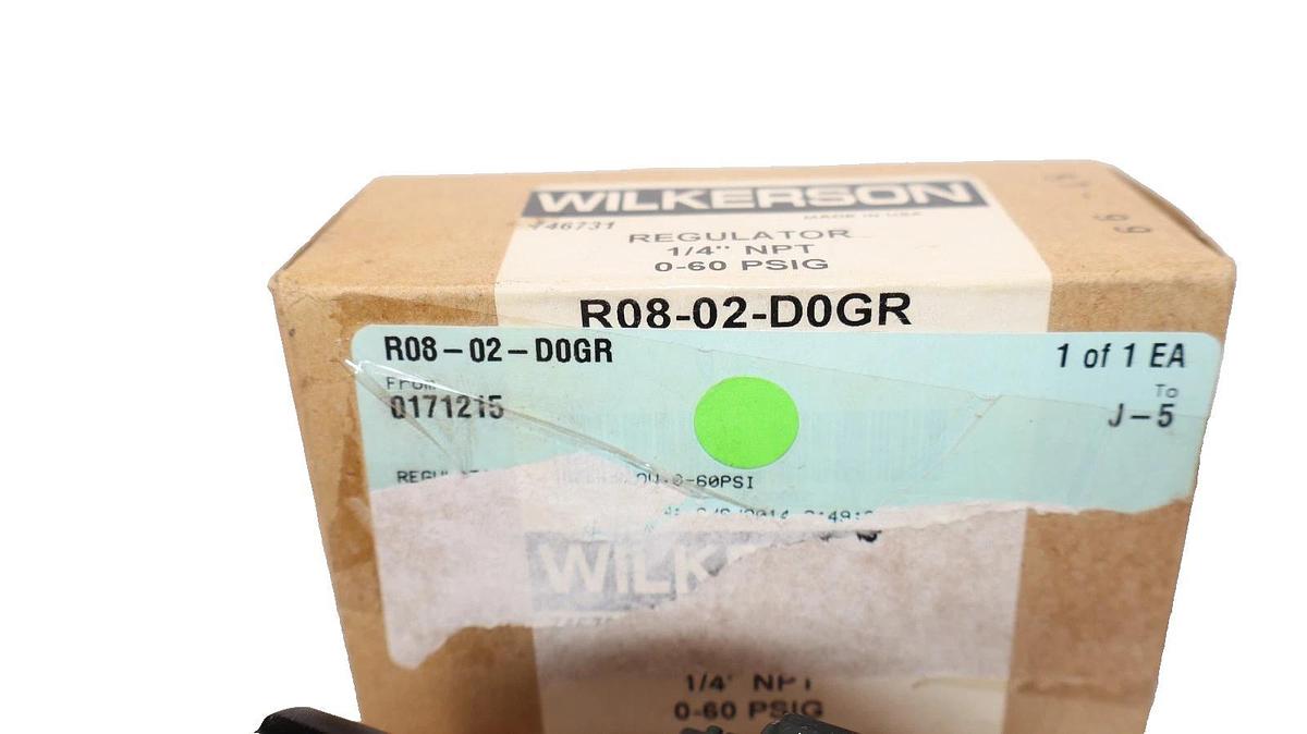 Wilkerson R08-02-D0GR , R0802D0GR 0-60psi 1/4" NPT Air Regulator (New)