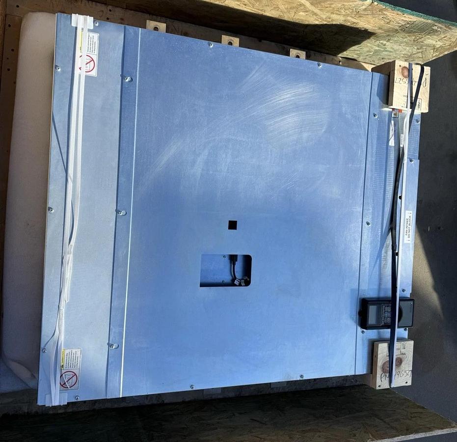 Allen Bradley Reliance LF200900CCP LiquiFlo Liquid Cooled AC Drive mtf. 2024 NEW