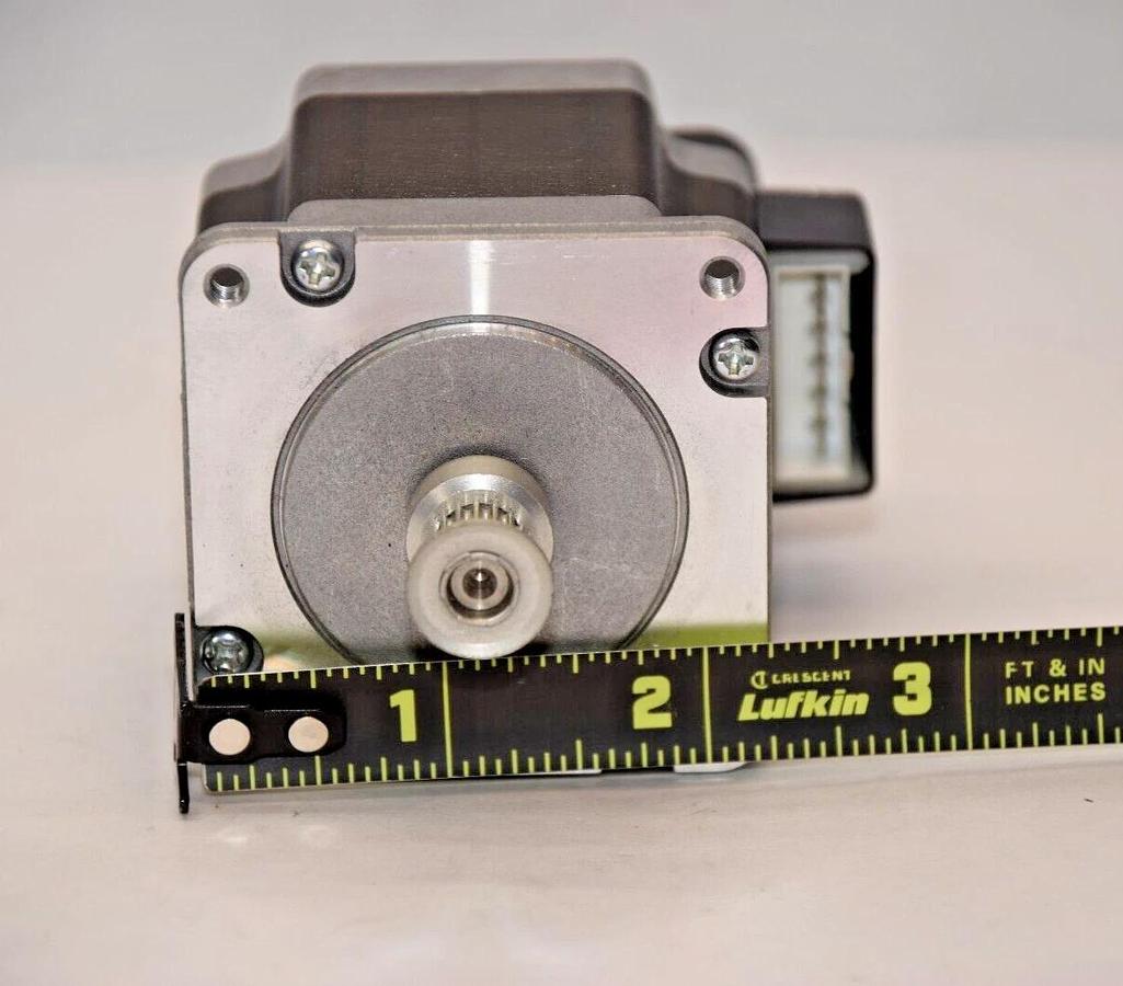 Used VEXTA Oriental P0214-9212PE 2ph Stepping Stepper Motor w/ E5-400-250-NE-S-D-G-B