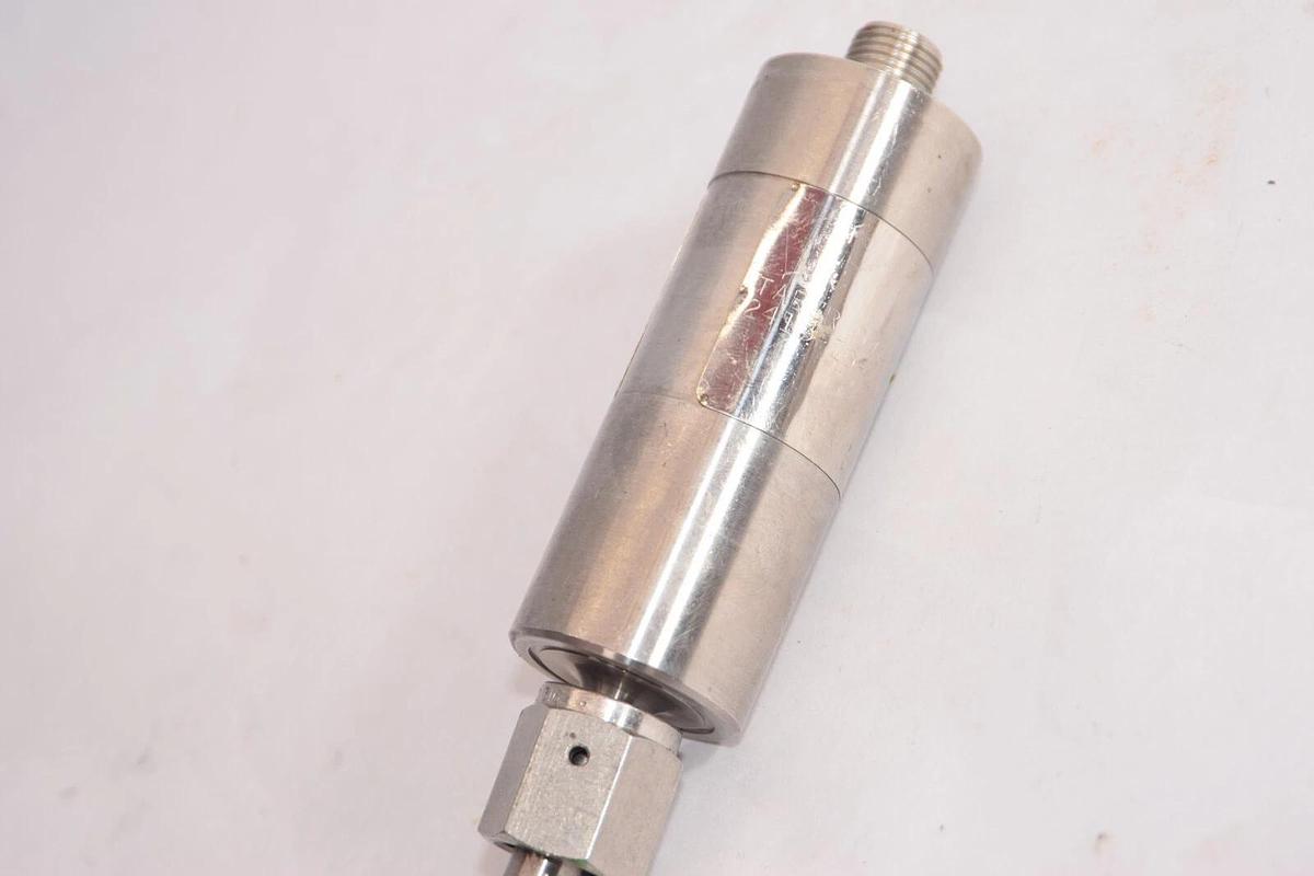 (NEW ) TELEDYNE TABER 2415 Range 0-20 2415-10-1042-0 Steel Pressure Transducer