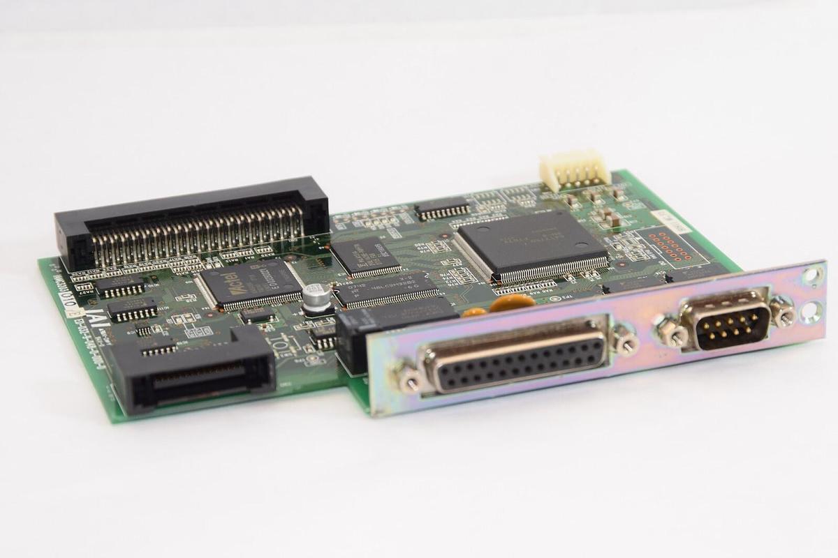 Used IAI IAMC3203 010/E ED-032-9-048-0-000-0 Circuit Board